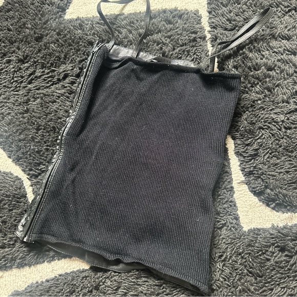 Gucci Vintage Leather Tank Top with Knit Back - Picture 4 of 7